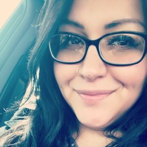 Meet your Posher, Kellie